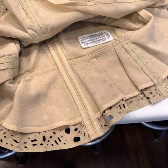 Ralph Lauren Black Label Women’s Top, Lamb Leather Peplum Cutout, Size 8 NWT - Picture 7 of 12